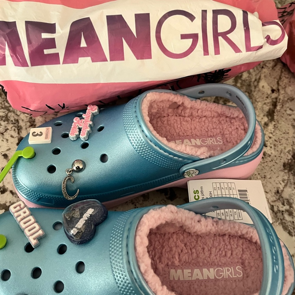Crocs Women's Mean Girls Classic Platform Clogs Shoes - Blue & Pink - Size 8 - Picture 6 of 8
